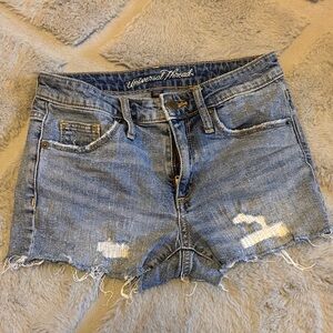 Universal Thread Distressed Blue Jean Shorts